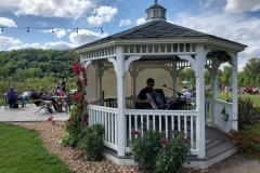 Vino in the Valley